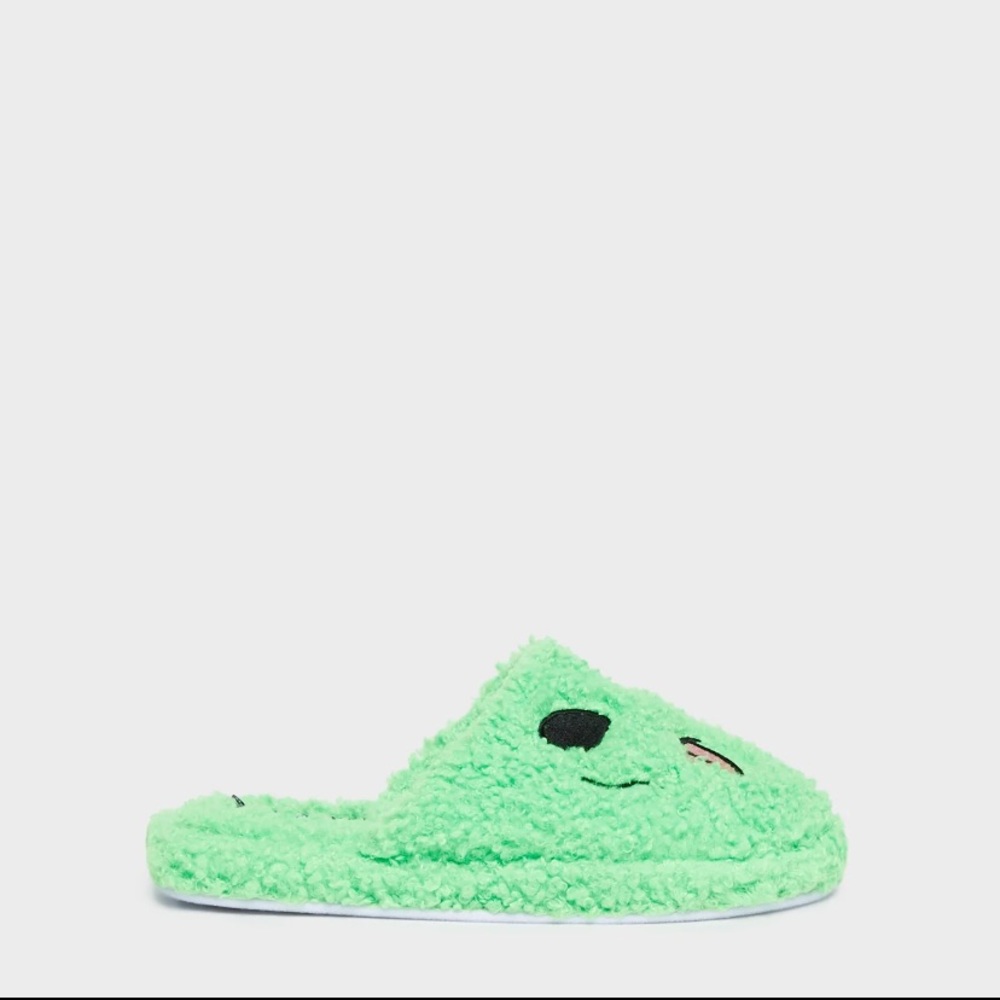 Alien slippers